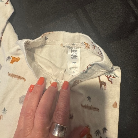 Carters Animal Print Kids 2 Piece Set Size 9 months - Picture 5 of 7